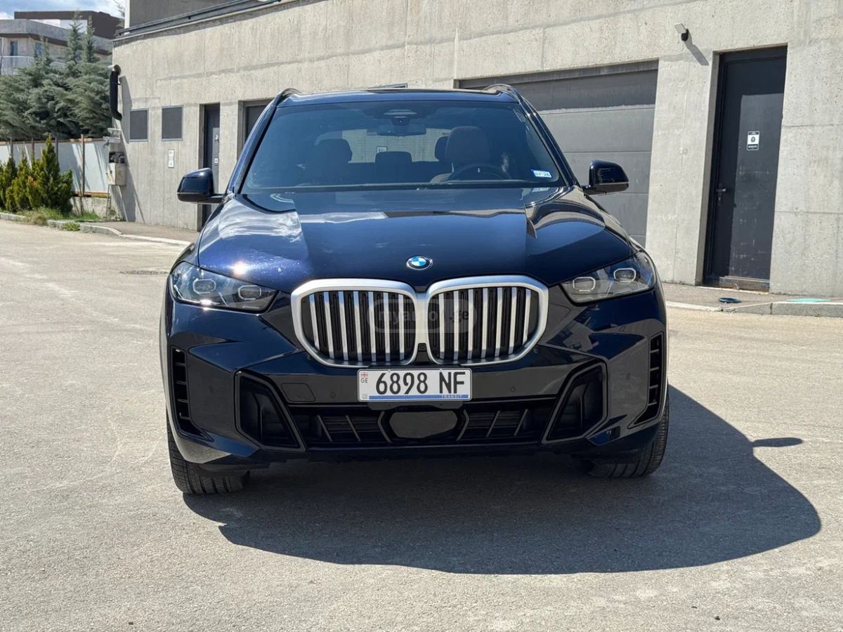 BMW X5 - фото 2