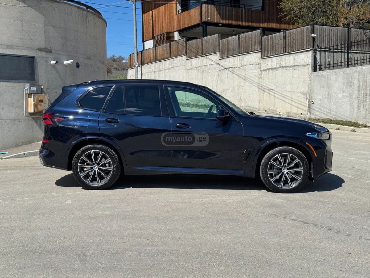 BMW X5 - фото 3