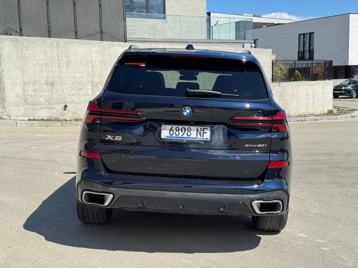 BMW X5 - фото 5