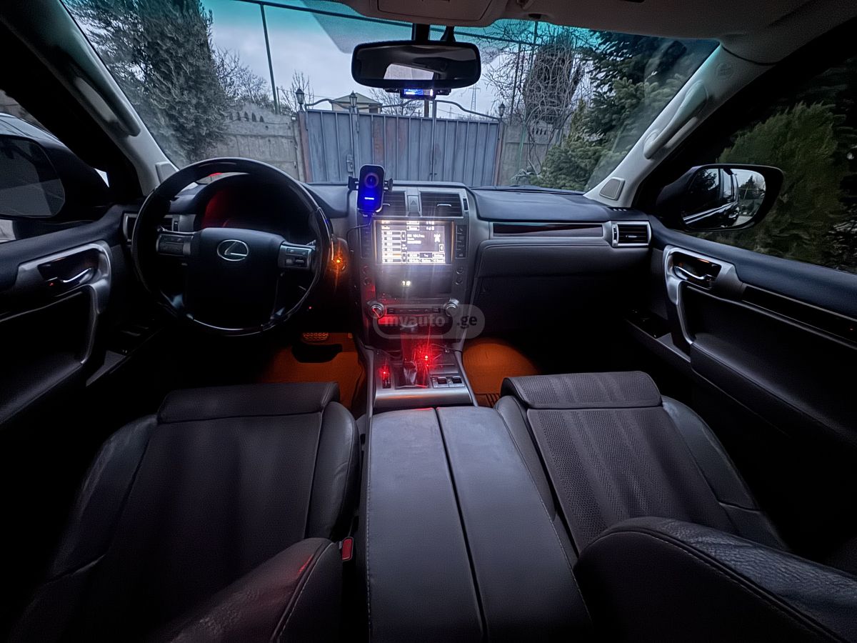 Lexus GX 460 - фото 10