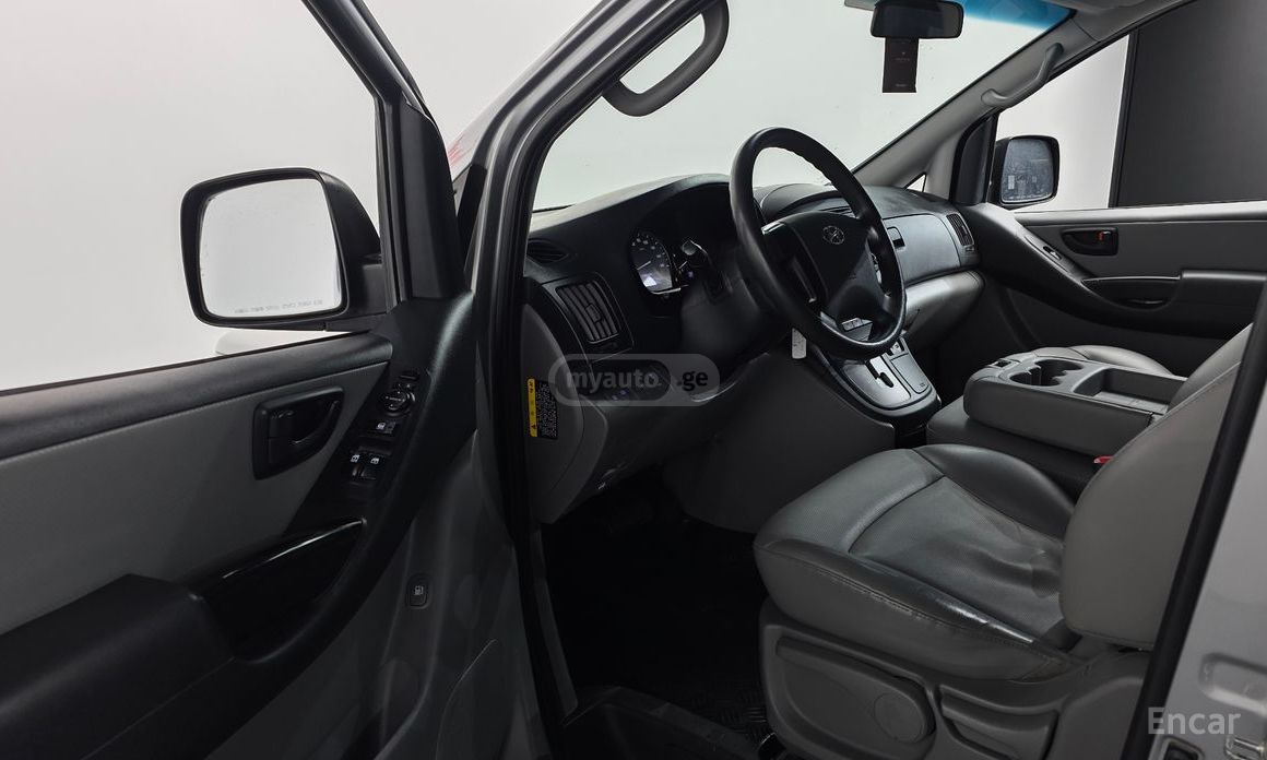 Hyundai Starex 2020 — миниатюра 11