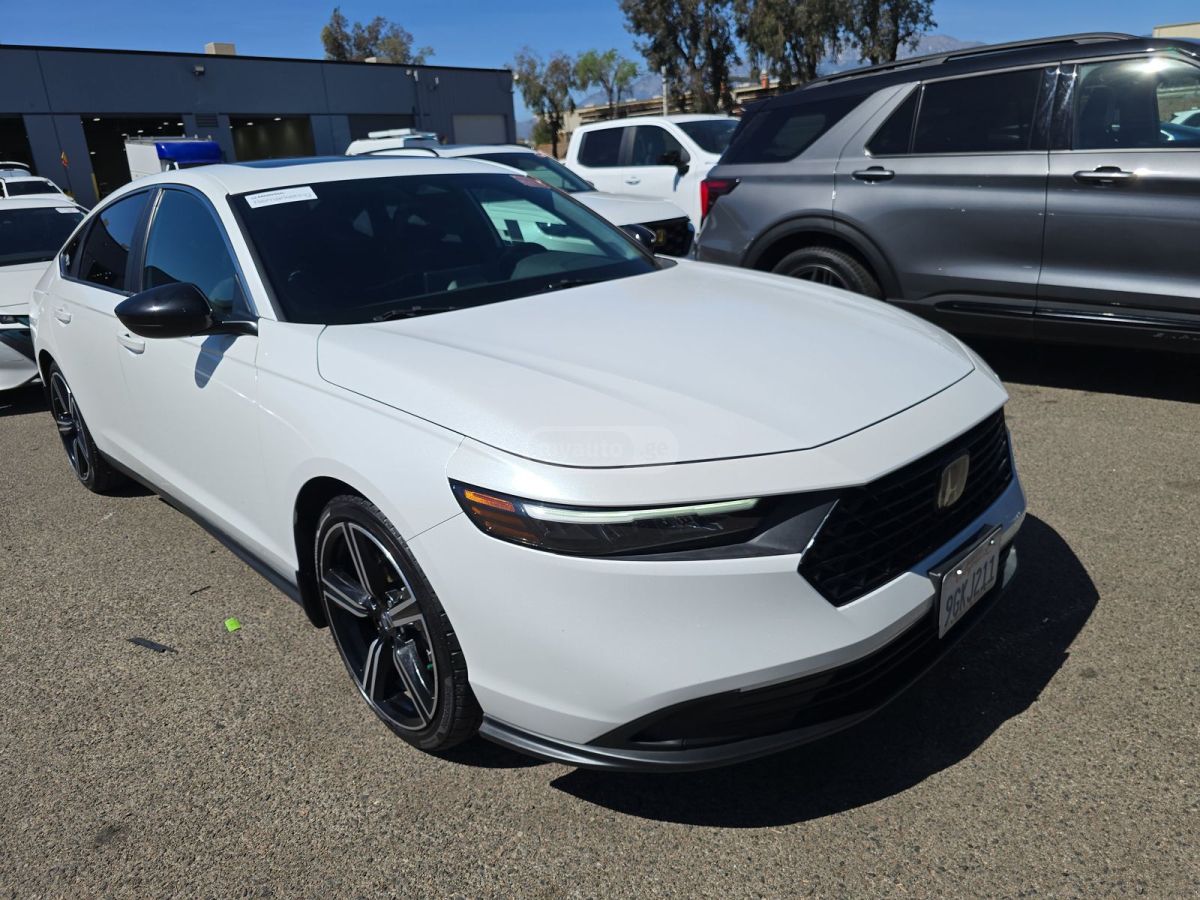 Honda Accord - фото 1