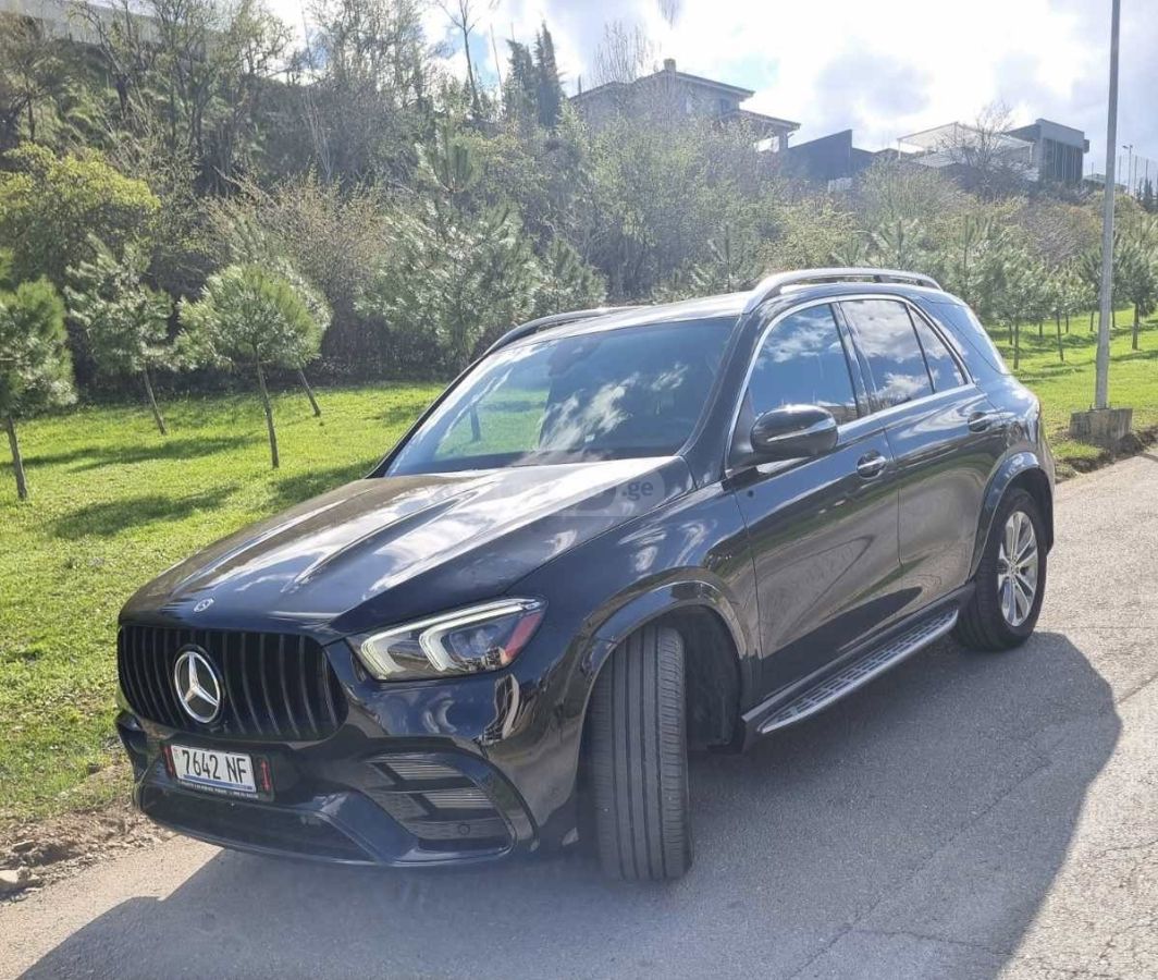 Mercedes-Benz GLE 350 - фото 1