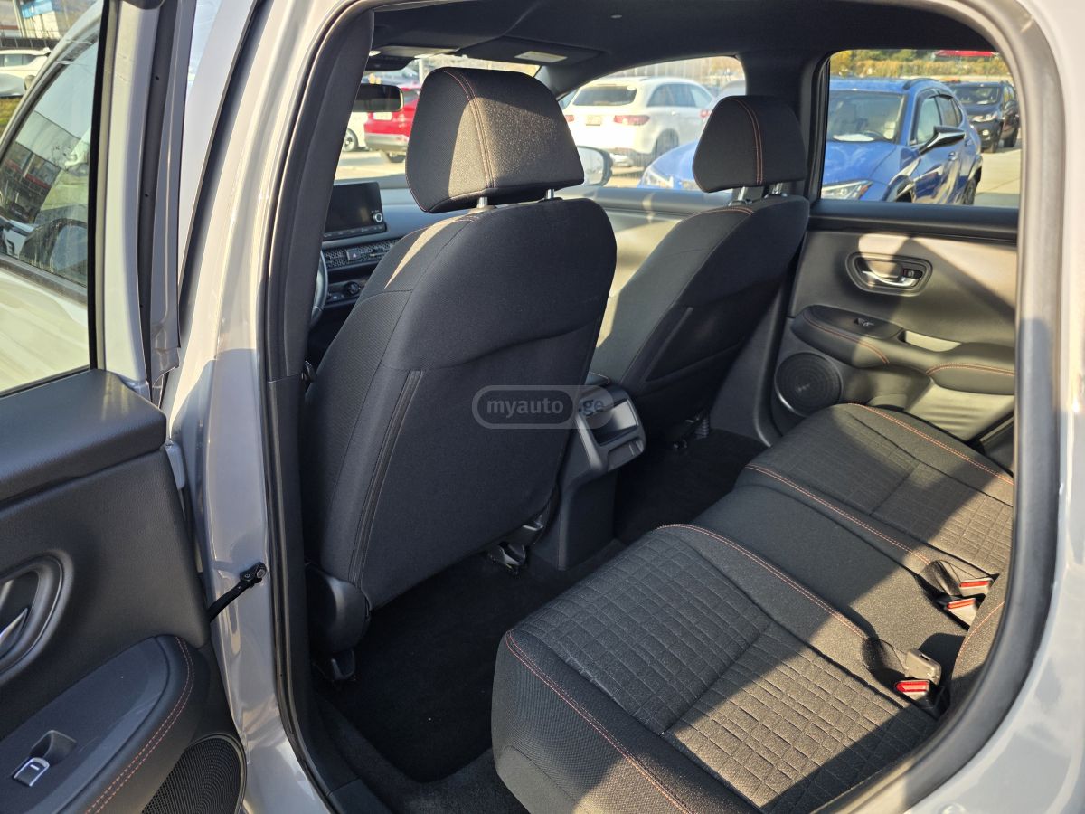 Honda HR-V - фото 12