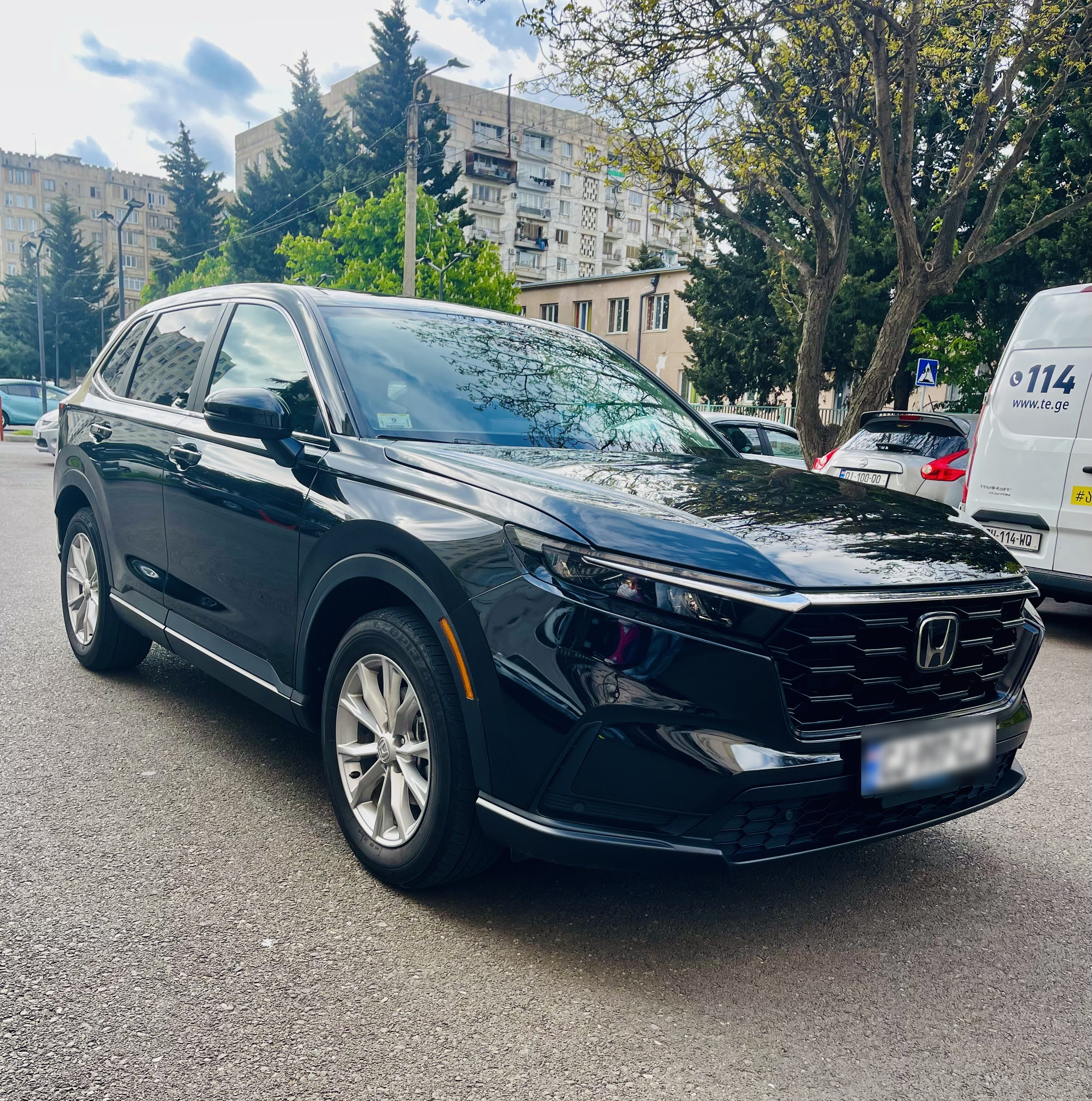 Honda CR-V - фото 1