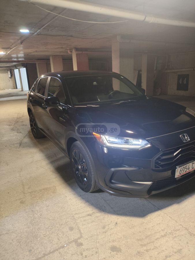 Honda HR-V Sport 4dr All-Wheel Drive CVT 2023 — миниатюра 10