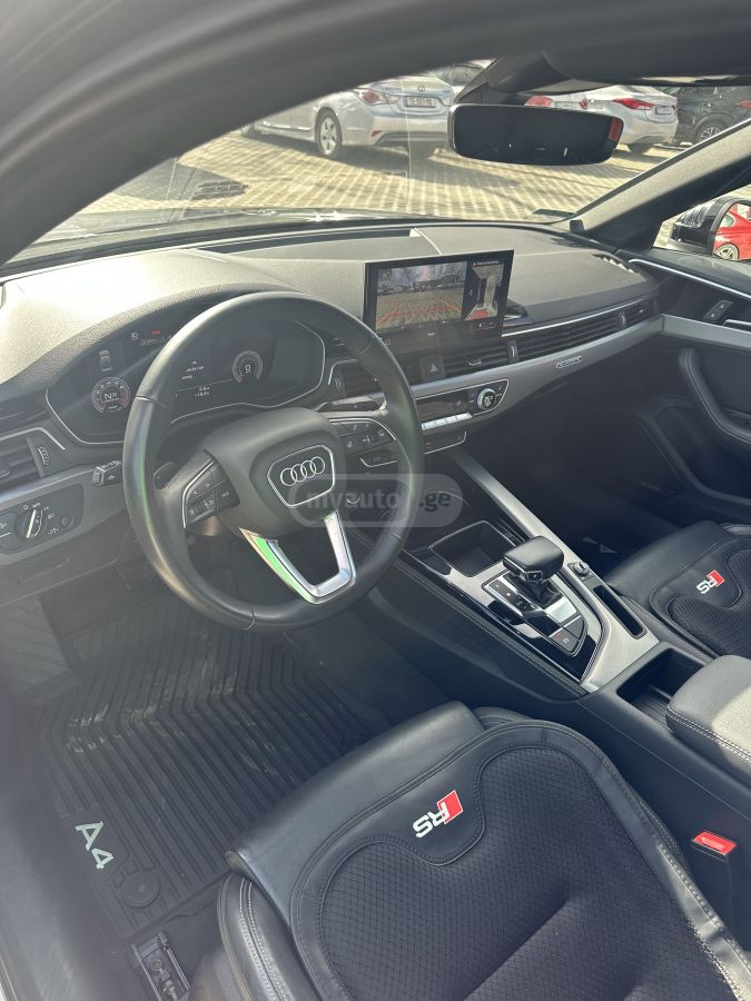 Audi A4 - фото 6