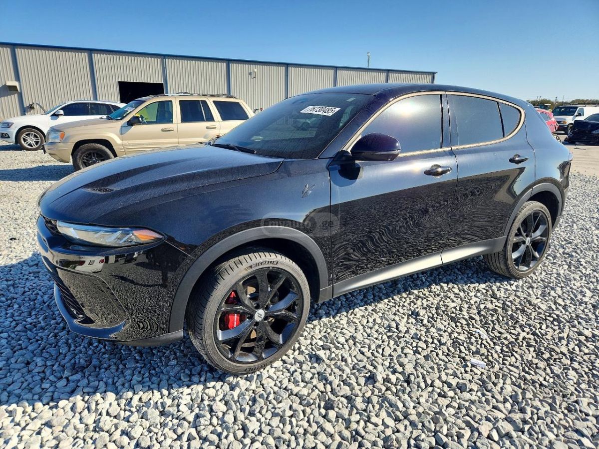 Dodge Hornet 2023 — миниатюра 1