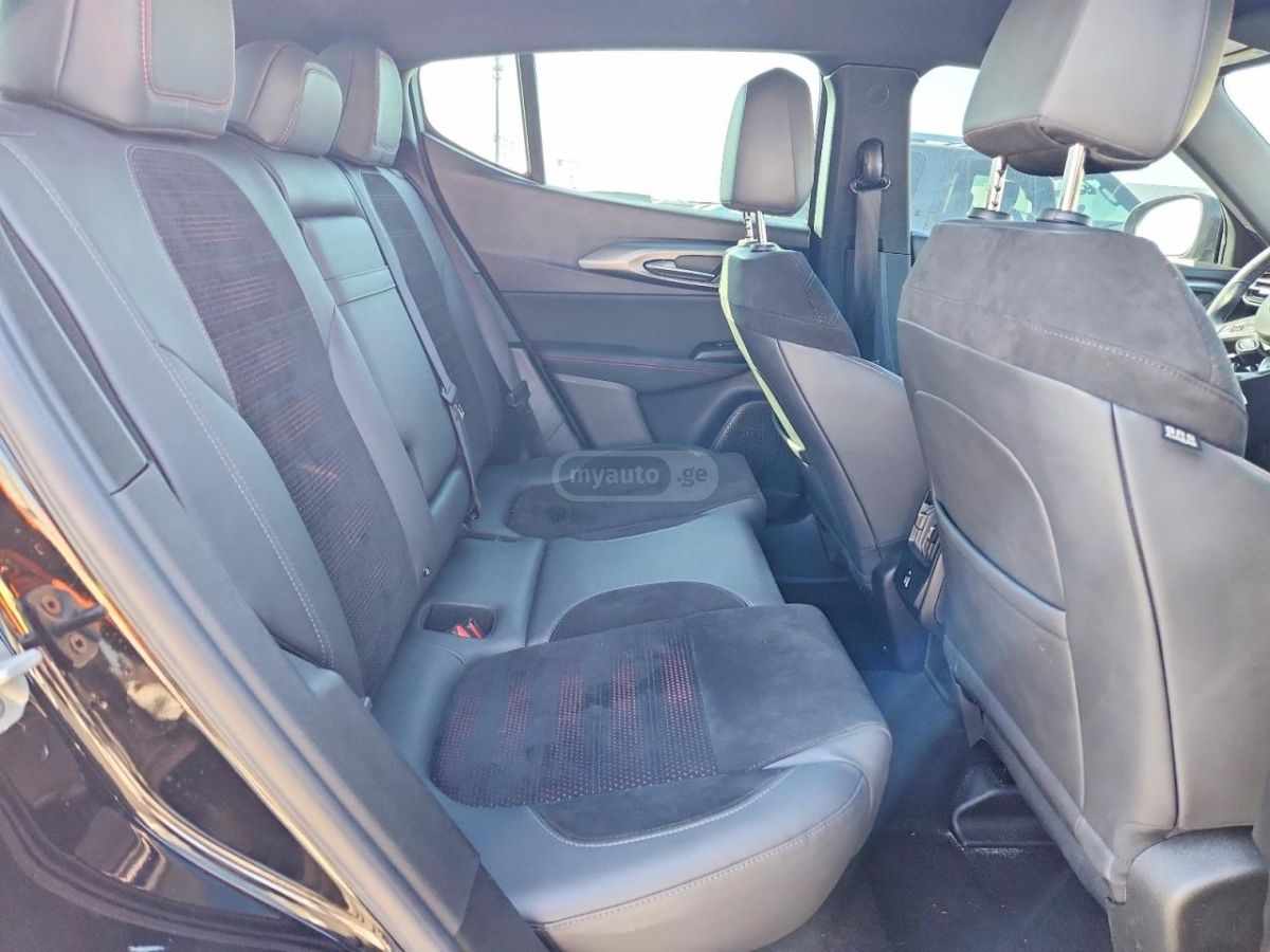 Dodge Hornet 2023 — миниатюра 11