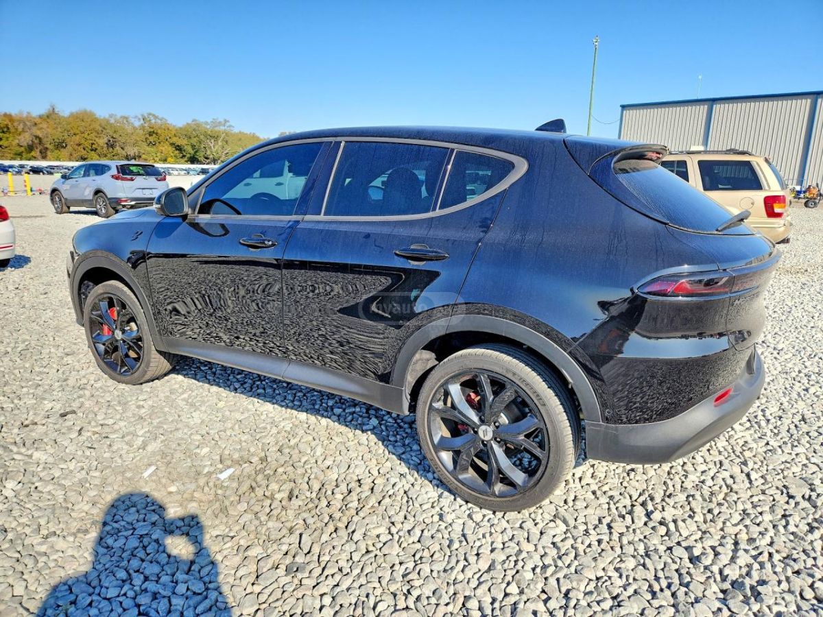 Dodge Hornet 2023 — миниатюра 2