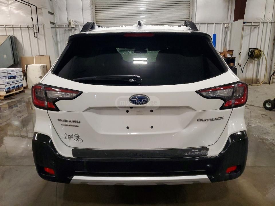 Subaru Outback - фото 6