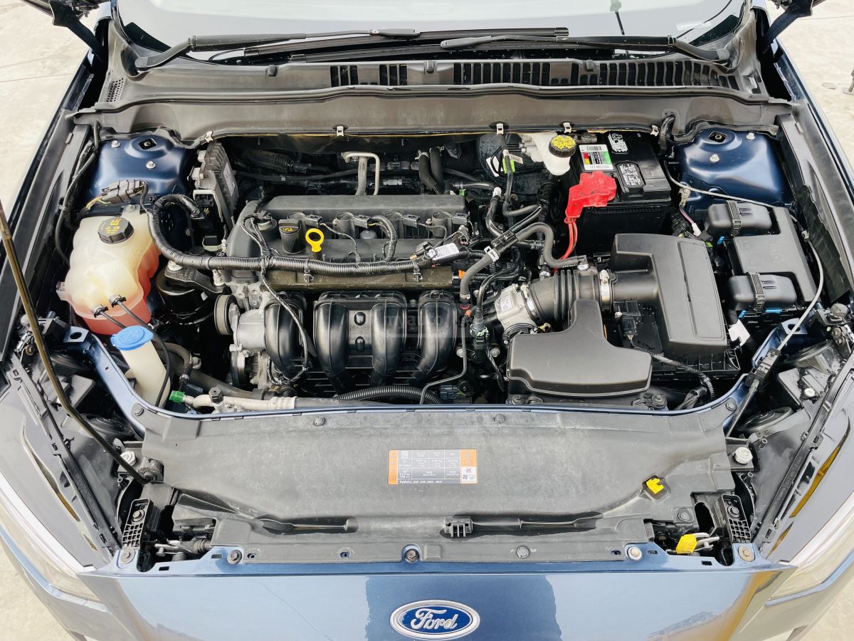 Ford Fusion - фото 8