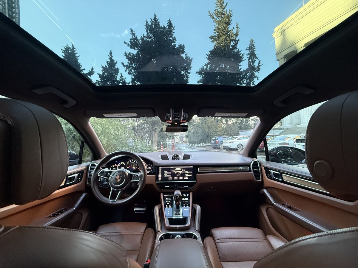 Porsche Cayenne - фото 6