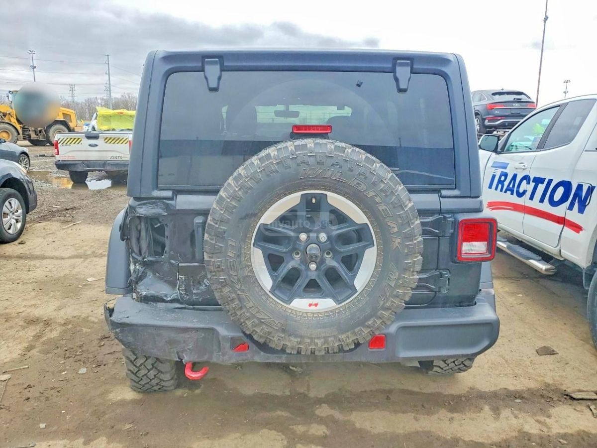 Jeep Wrangler - фото 6