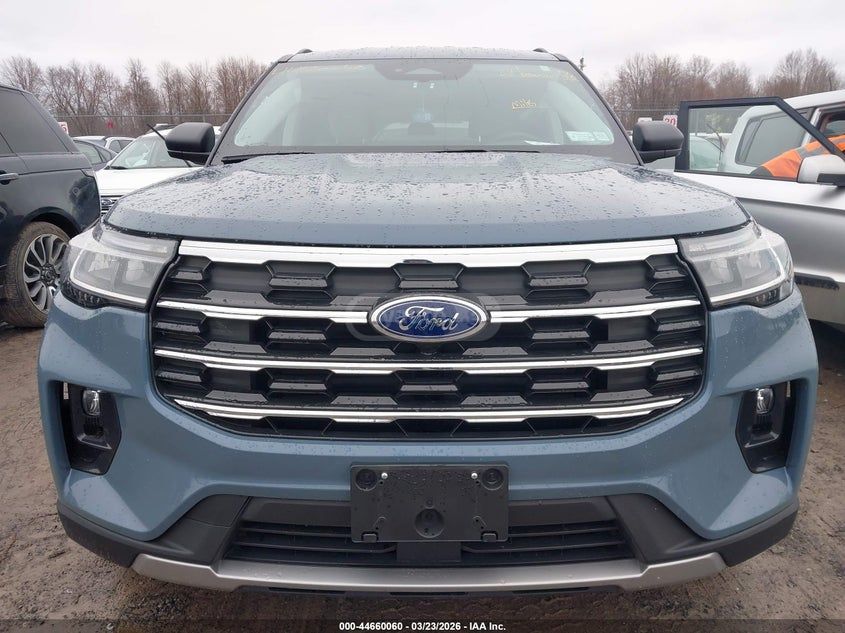 Ford Explorer 2025 — миниатюра 11