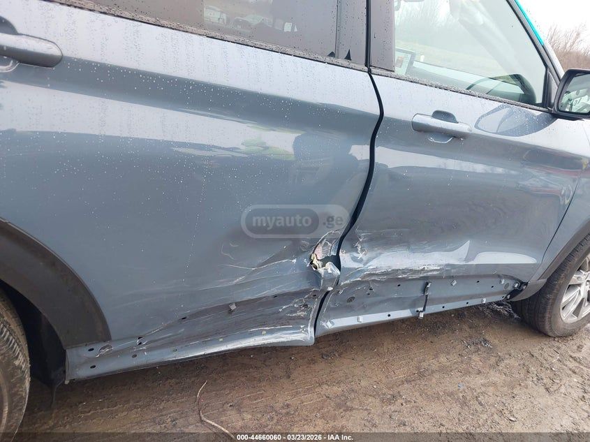 Ford Explorer 2025 — миниатюра 6