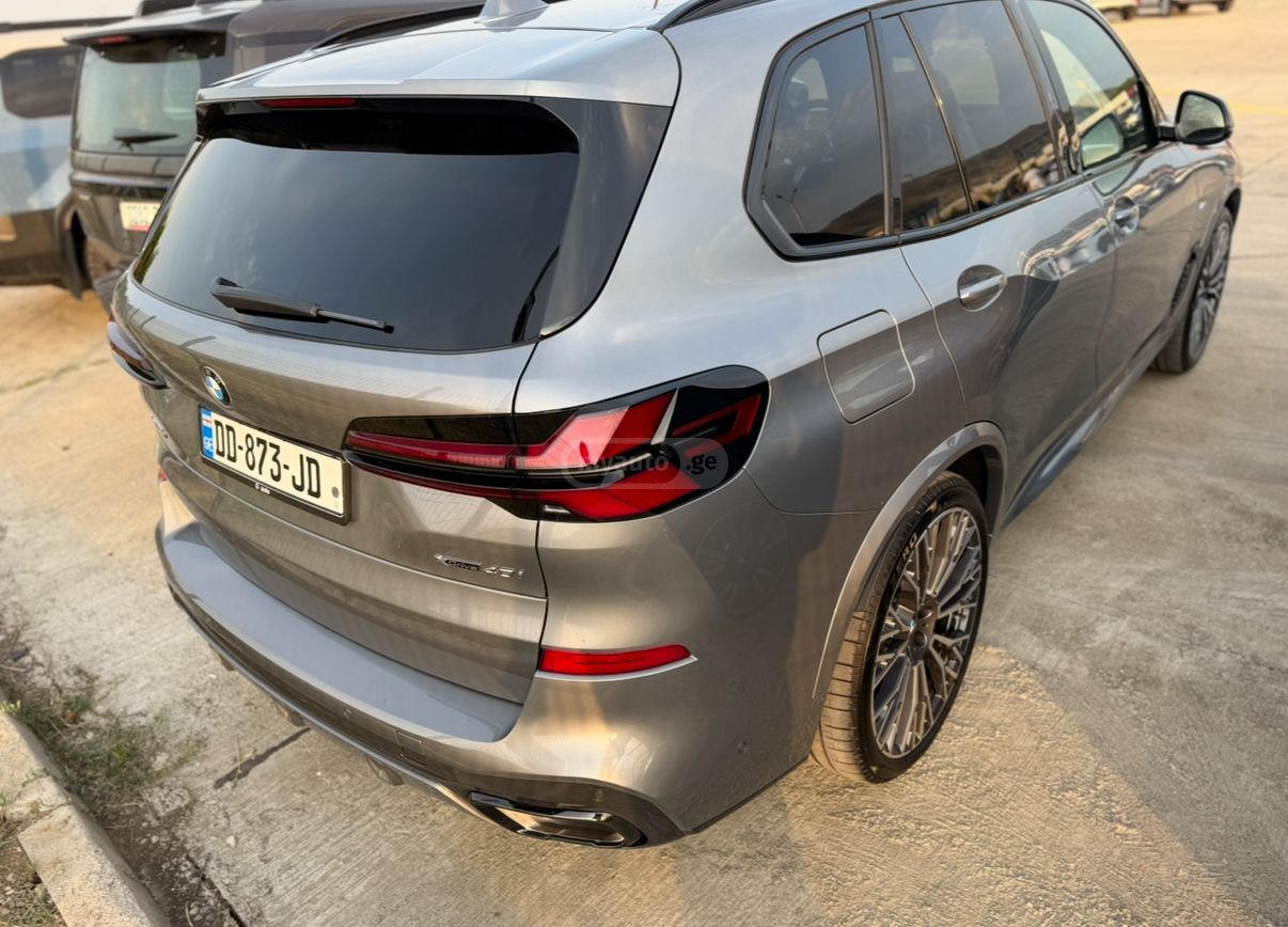 BMW 40i Пневмо — миниатюра 2