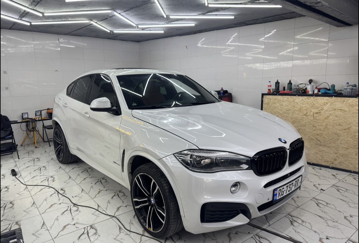 BMW X6 - фото 3