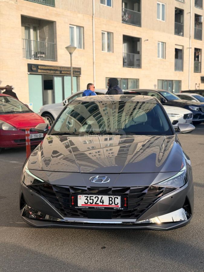 Hyundai Elantra - фото 4