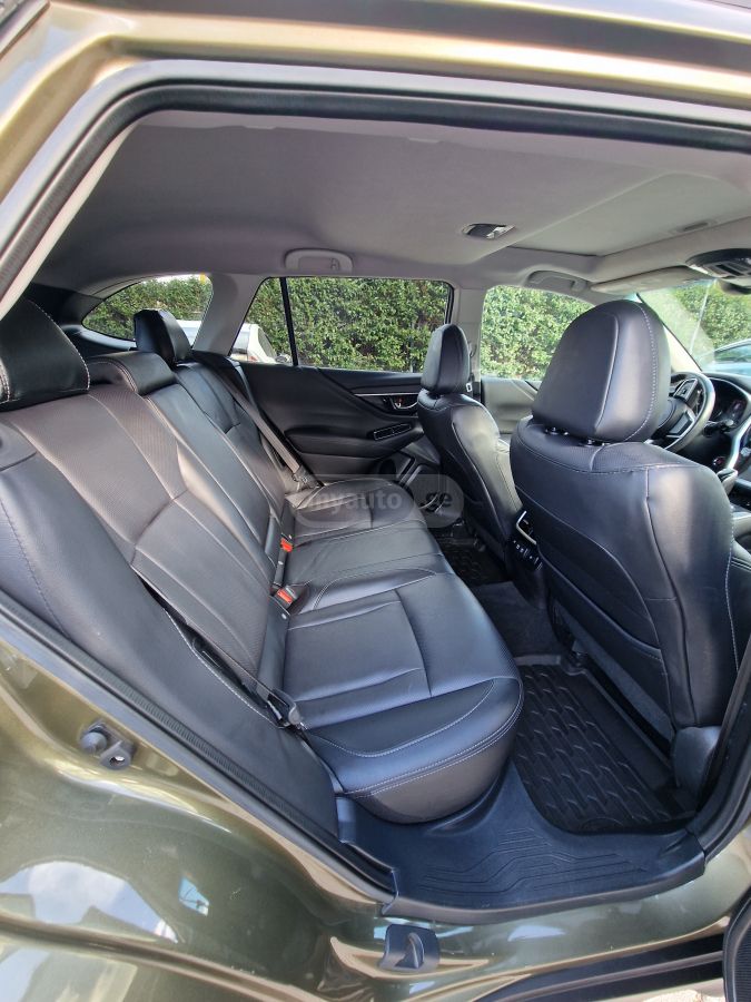 Subaru Outback - фото 12