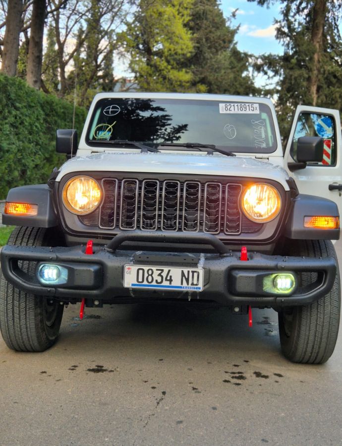 Jeep Wrangler - фото 3