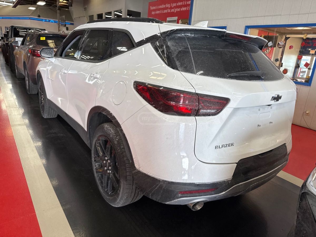 Chevrolet Blazer - фото 2