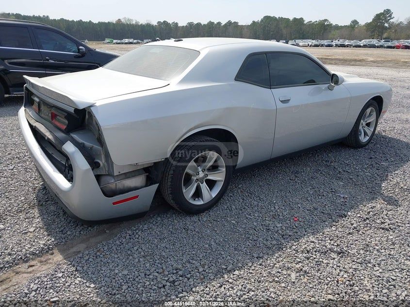 Dodge Challenger - фото 4