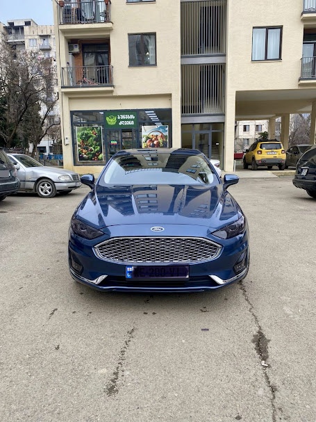 Ford Fusion - фото 1