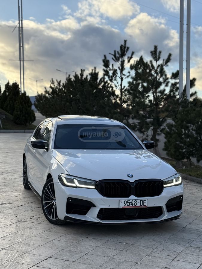 BMW 530 - фото 1