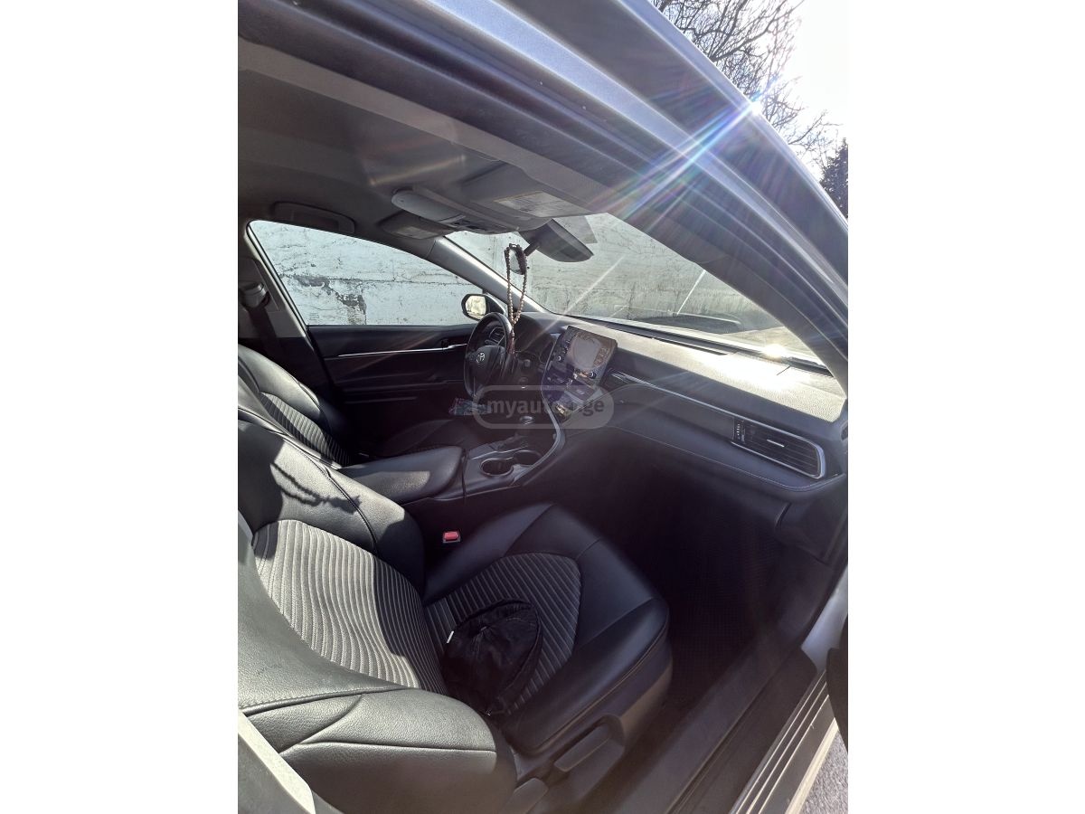 Toyota Camry - фото 11