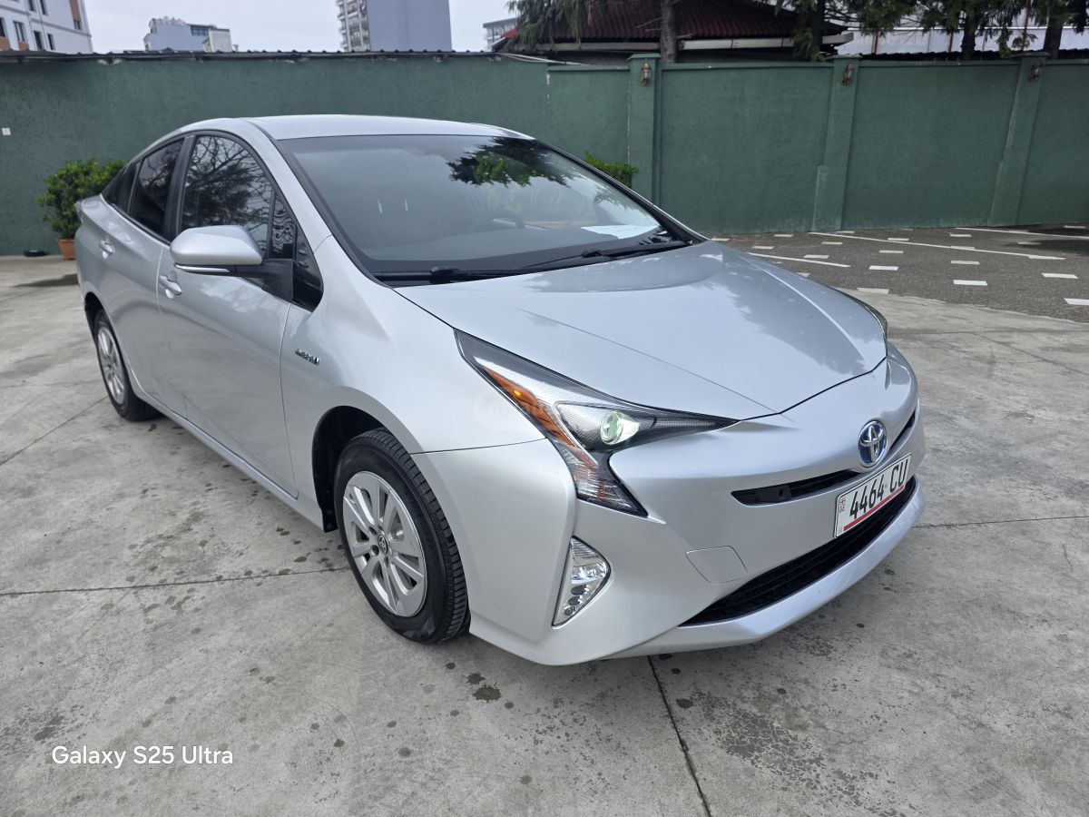Toyota Prius - фото 8