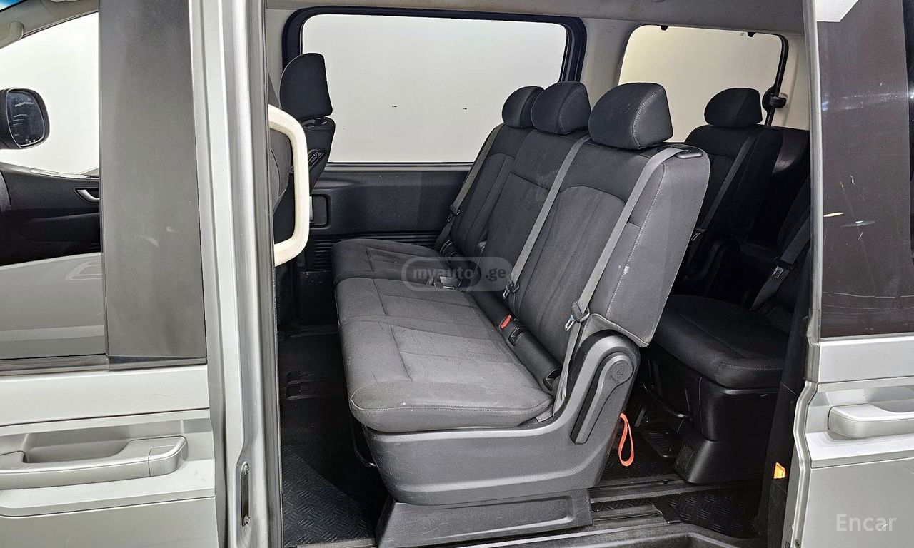 Hyundai Staria - фото 11