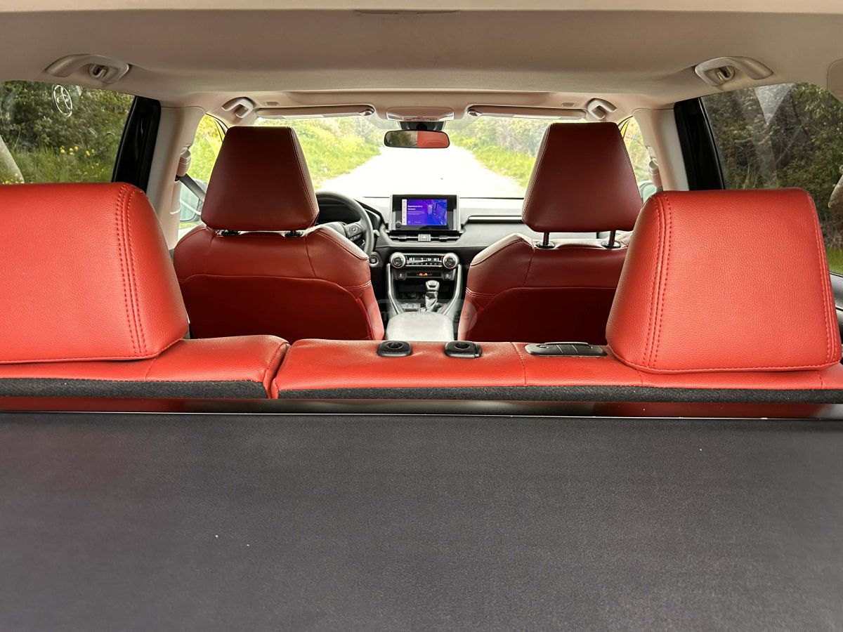 Toyota Rav 4 - фото 2