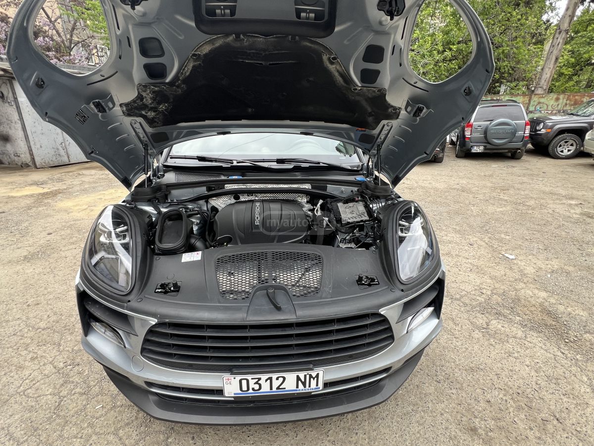Porsche Macan - фото 13