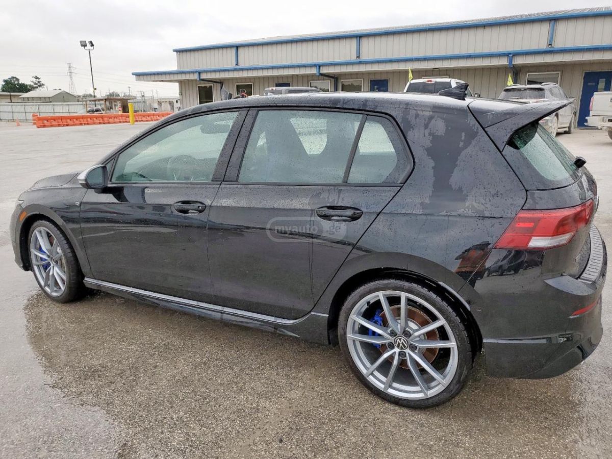 Volkswagen Golf 2024 — миниатюра 2