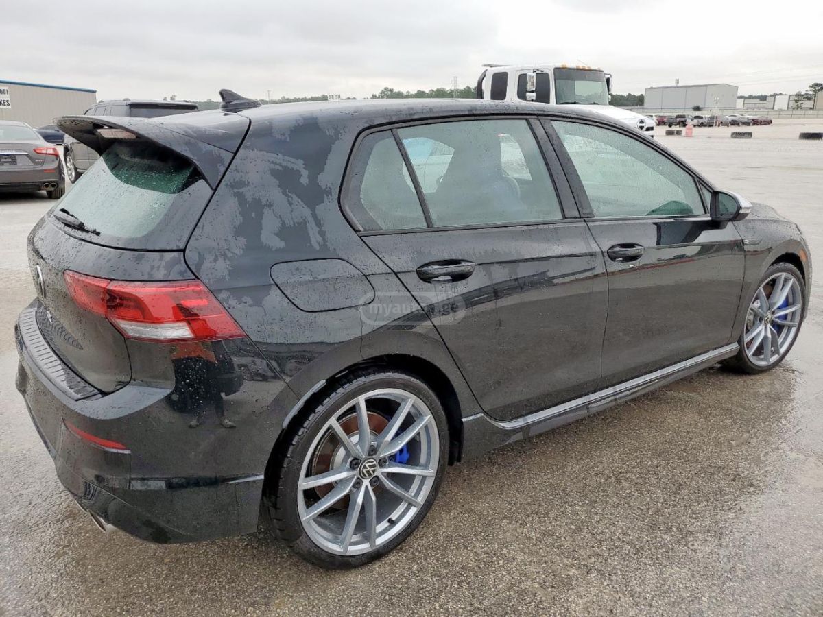 Volkswagen Golf 2024 — миниатюра 3