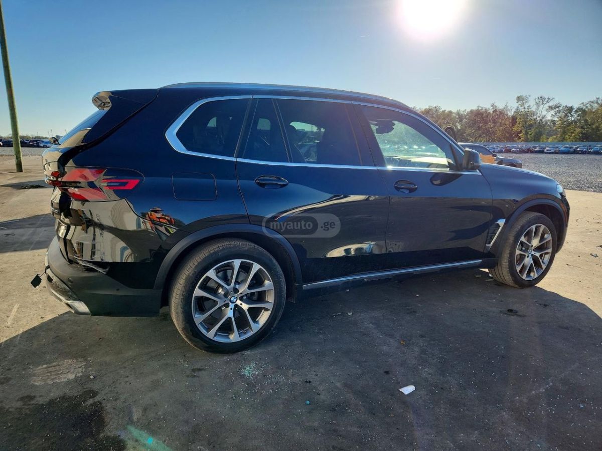 BMW X5 - фото 3
