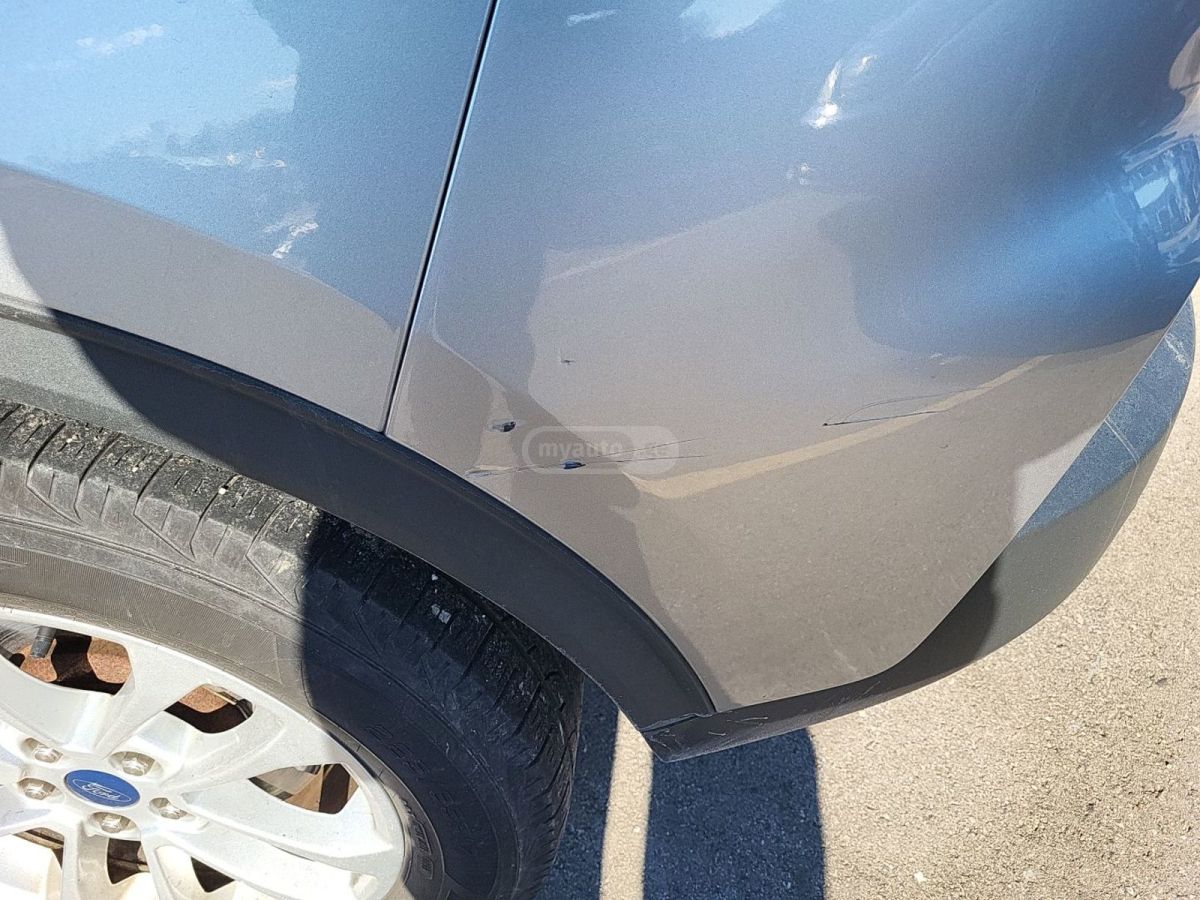 Ford Escape - фото 13