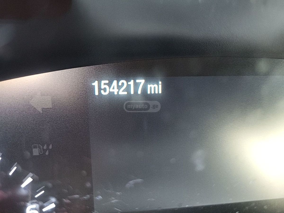 Ford Escape - фото 14