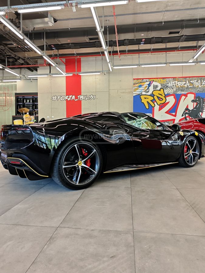 Ferrari 296 GTS - фото 8