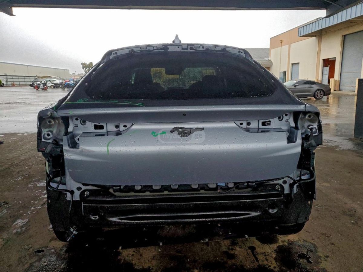 Ford Mustang 2023 — миниатюра 11