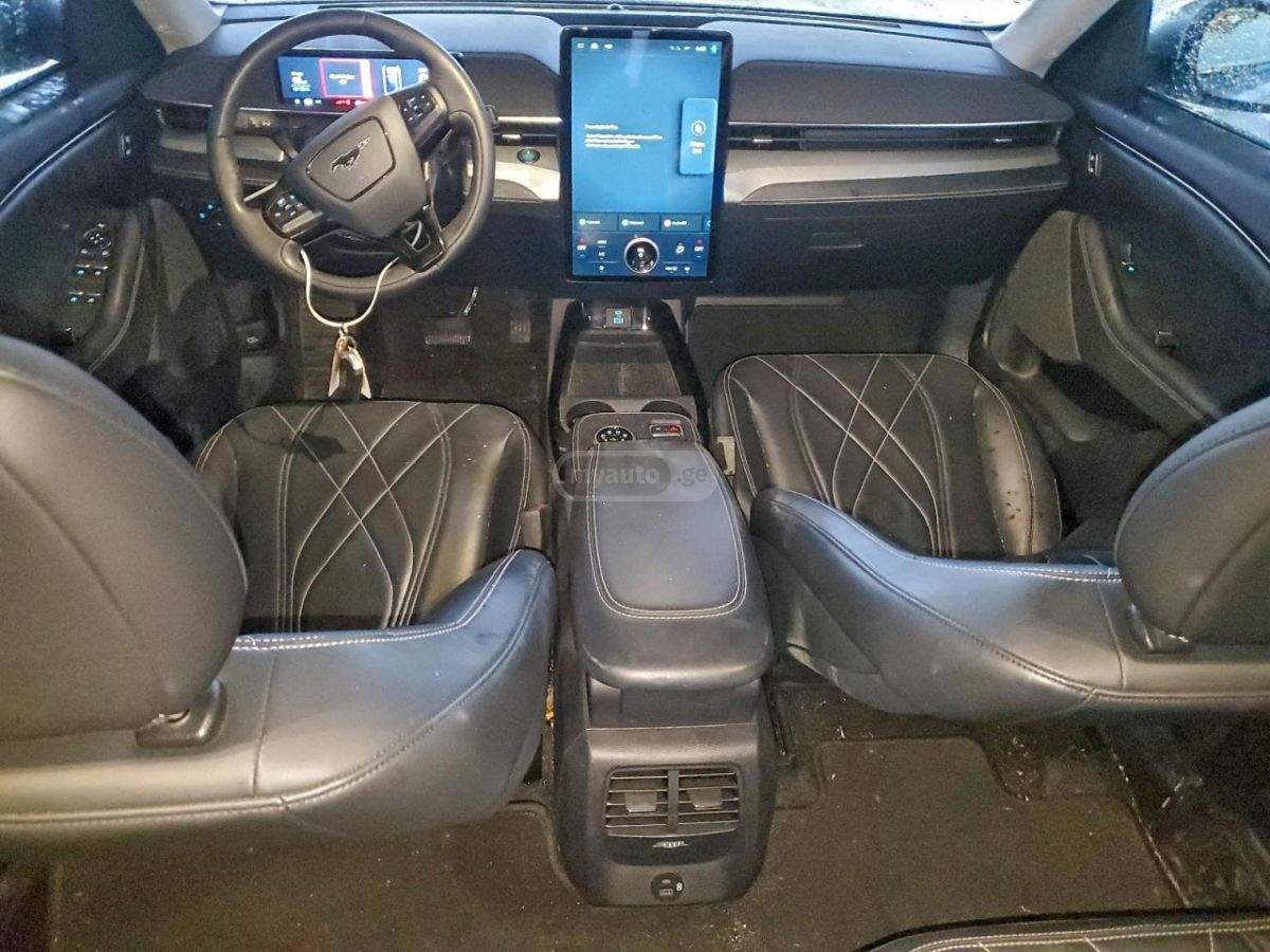 Ford Mustang 2023 — миниатюра 6