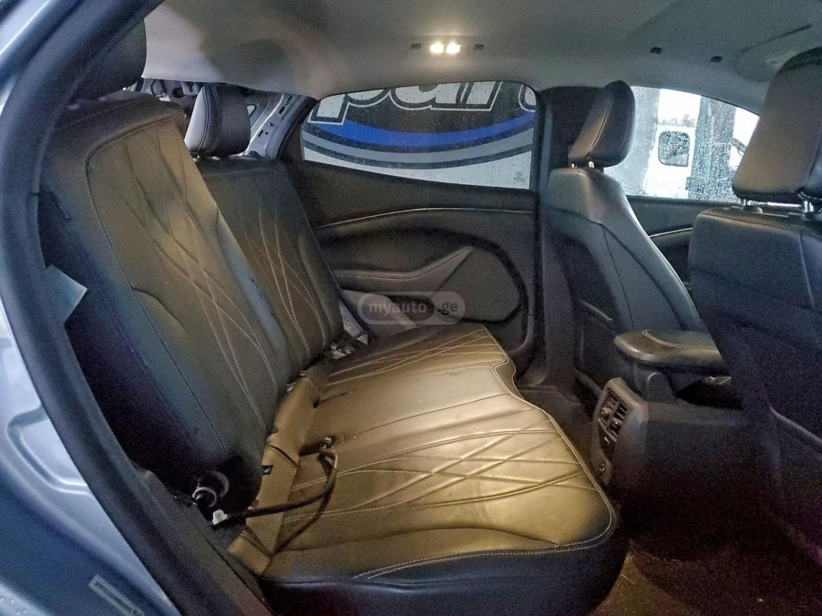 Ford Mustang 2023 — миниатюра 7