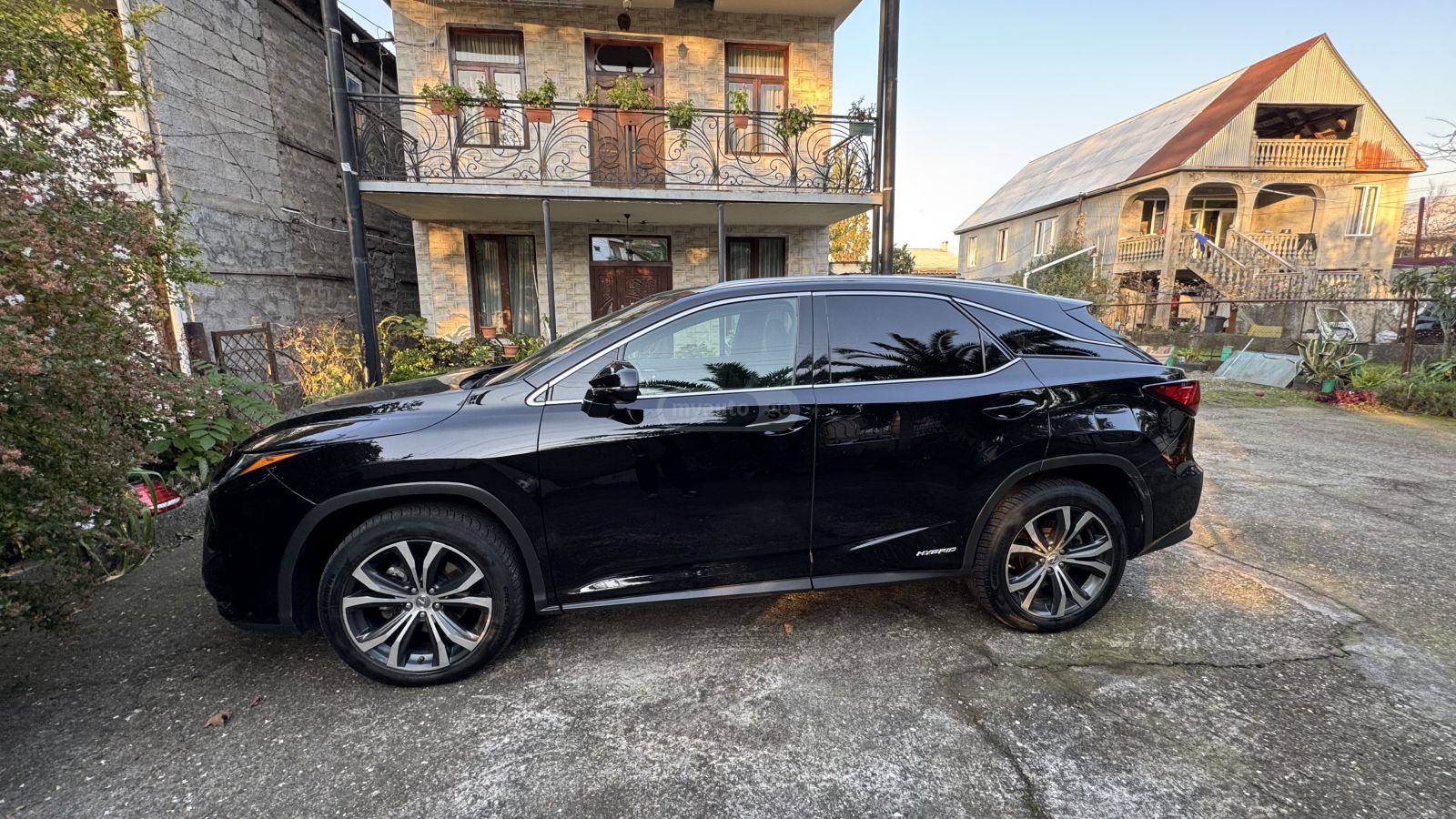 Lexus RX 450 - фото 3