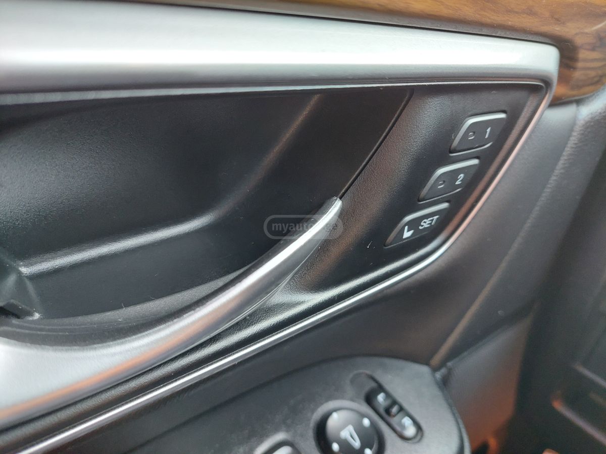 Honda CR-V - фото 13