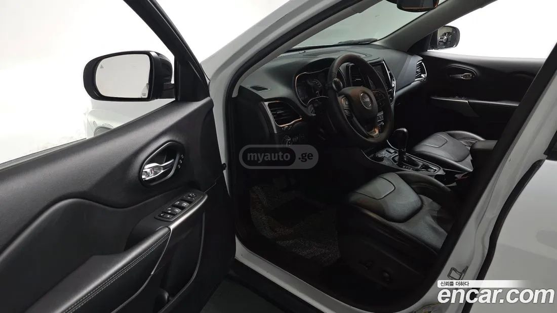 Jeep Cherokee - фото 11