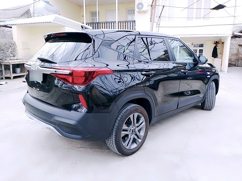 Kia Seltos - фото 6