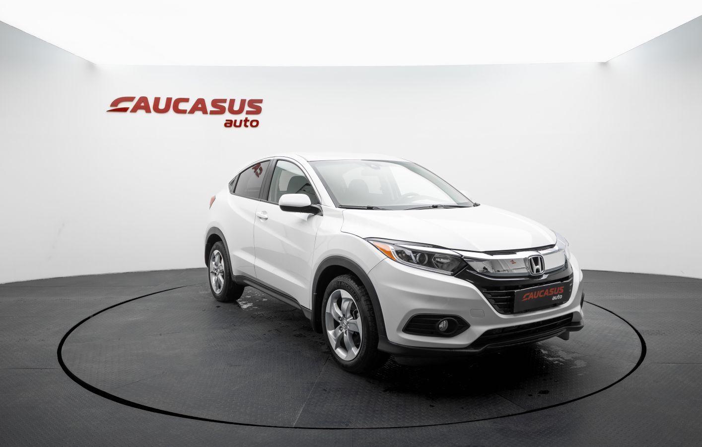 Honda HR-V - фото 1