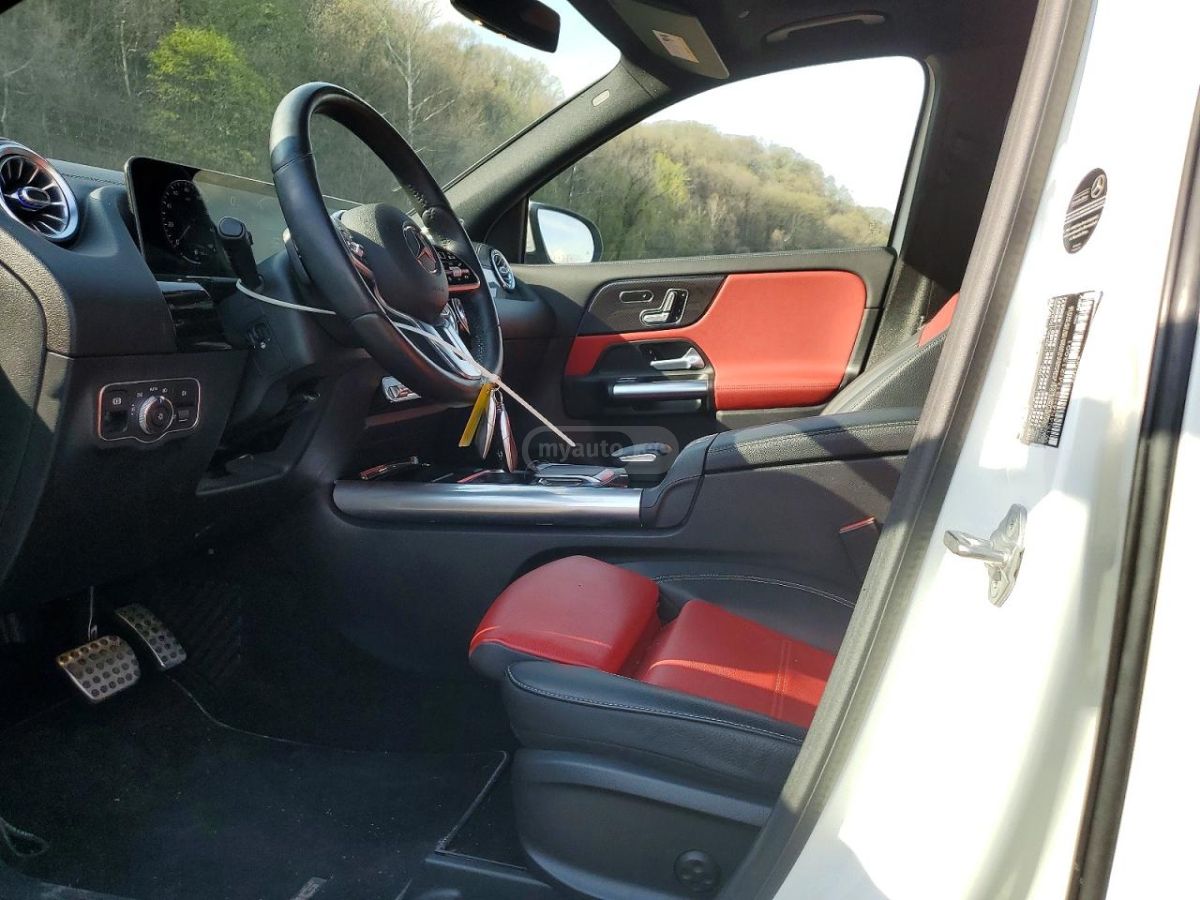 Mercedes-Benz GLA 250 - фото 7