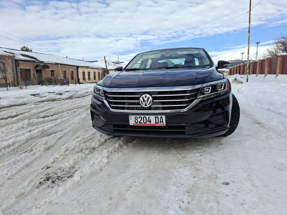 Volkswagen Passat - фото 1